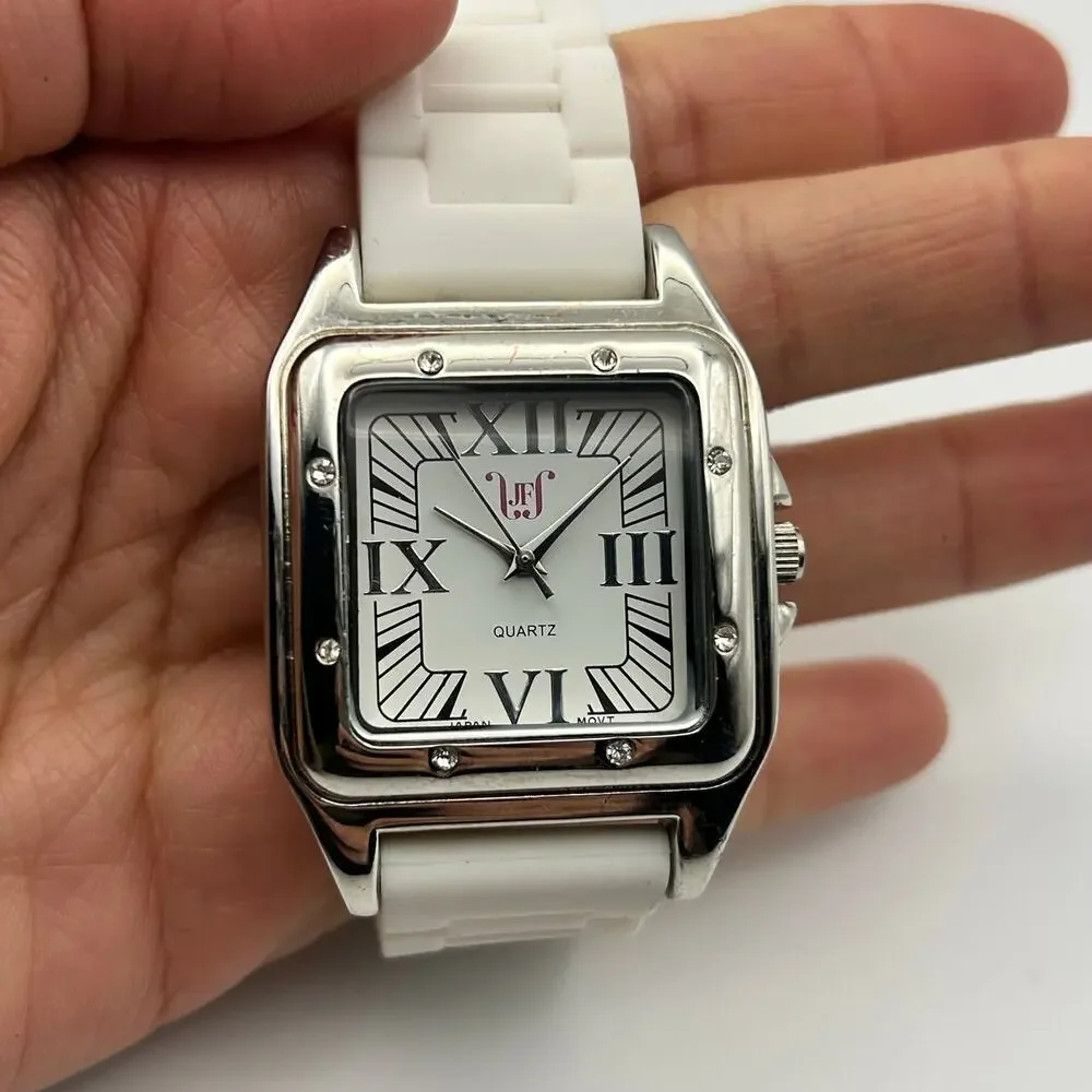 JustFab Encore Women’s Silver Case White Silicone Band Watch New Battery